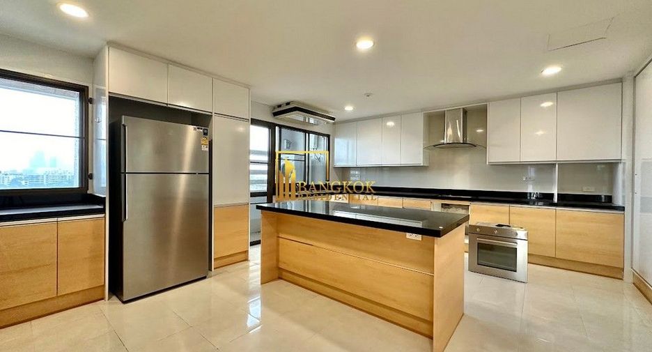 For rent 3 ベッドルーム apartment in Sathon, Bangkok
