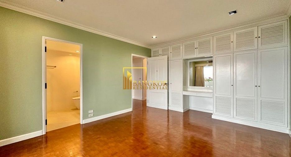 For rent 3 ベッドルーム apartment in Sathon, Bangkok