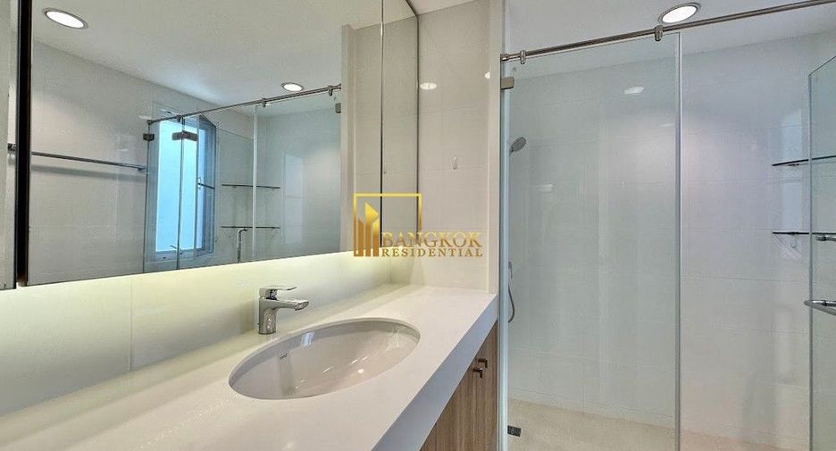 For rent 3 ベッドルーム apartment in Sathon, Bangkok