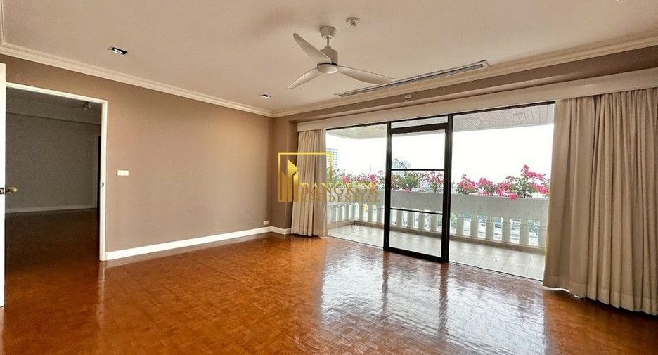 For rent 3 ベッドルーム apartment in Sathon, Bangkok