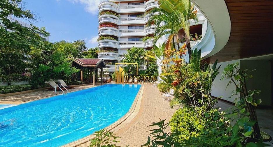 For rent 3 ベッドルーム apartment in Sathon, Bangkok