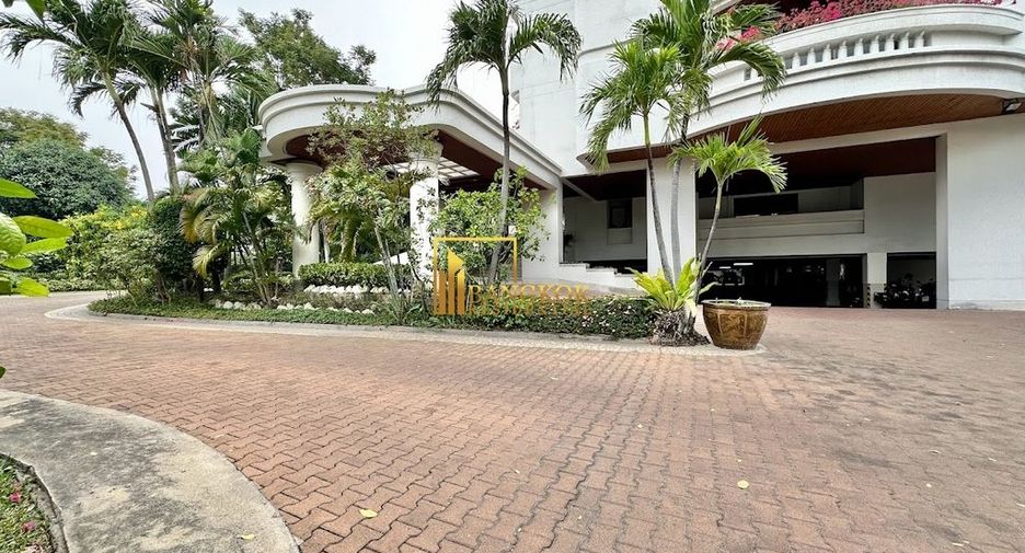 For rent 3 ベッドルーム apartment in Sathon, Bangkok