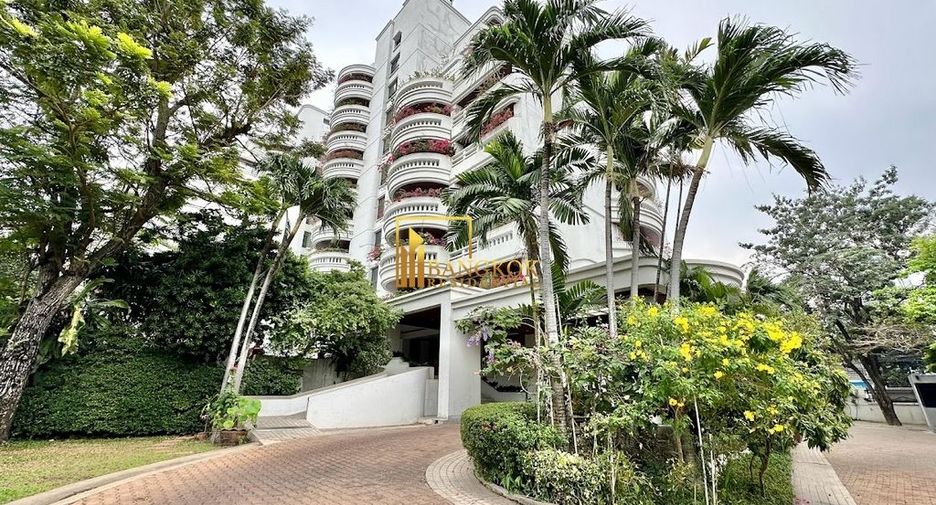 For rent 3 ベッドルーム apartment in Sathon, Bangkok