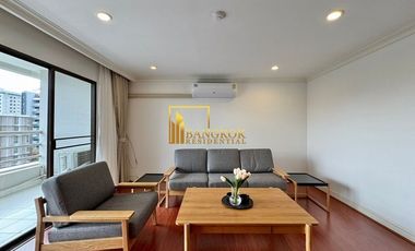 For rent 3 bedrooms apartment in Watthana, Bangkok