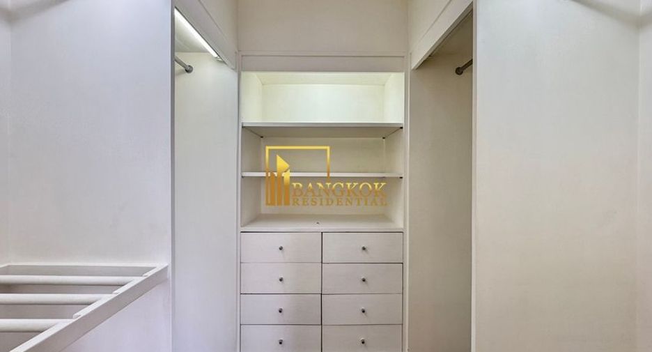 Apartment zur Miete mit 3 Zimmer in Watthana, Bangkok