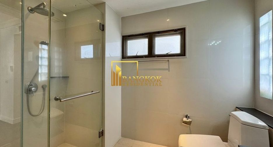 Apartment zur Miete mit 3 Zimmer in Watthana, Bangkok