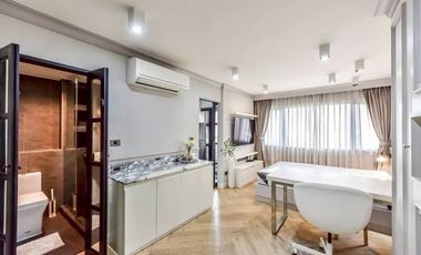 À vendre 1 chambre condo à Yan Nawa, Bangkok