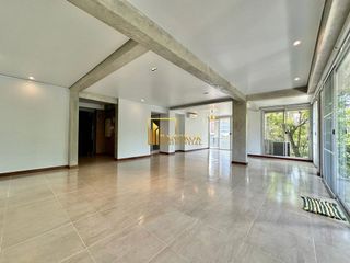 Apartamento en alquiler de 4 habitaciones en Khlong Toei, Bangkok
