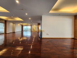 Apartamento en alquiler de 4 habitaciones en Sathon, Bangkok