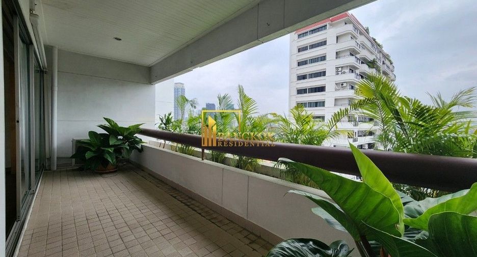 For rent 4 ベッドルーム apartment in Sathon, Bangkok