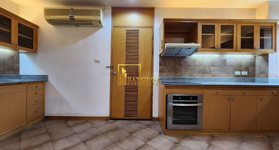 For rent 4 ベッドルーム apartment in Sathon, Bangkok