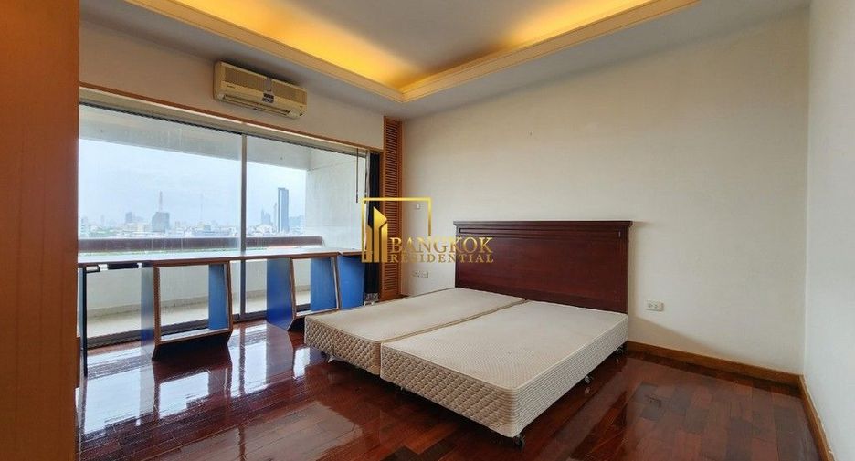 For rent 4 ベッドルーム apartment in Sathon, Bangkok