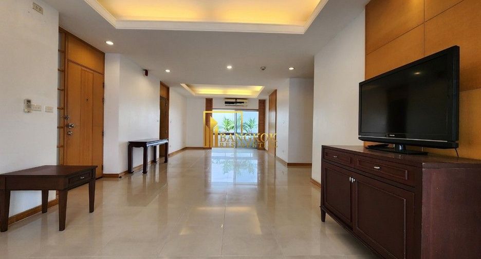 For rent 4 ベッドルーム apartment in Sathon, Bangkok