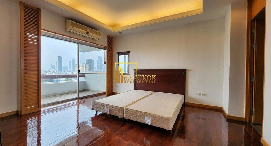 For rent 4 ベッドルーム apartment in Sathon, Bangkok