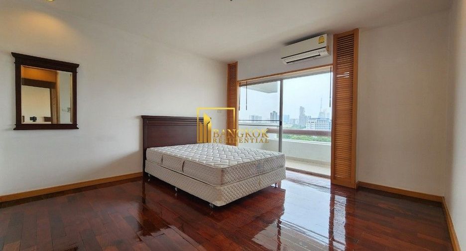For rent 4 ベッドルーム apartment in Sathon, Bangkok