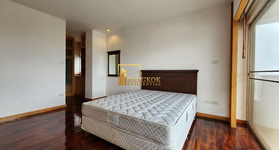 For rent 4 ベッドルーム apartment in Sathon, Bangkok