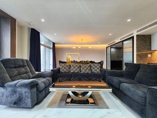 Condo en alquiler de 3 habitaciones en Pathum Wan, Bangkok
