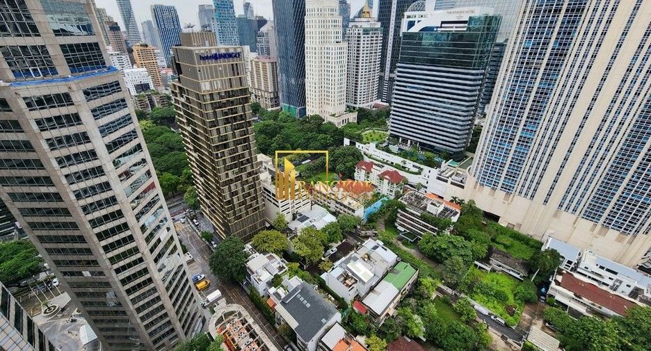 Condo en alquiler de 3 habitaciones en Pathum Wan, Bangkok