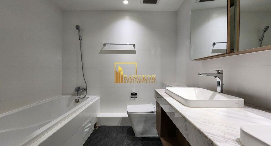 Condo en alquiler de 3 habitaciones en Pathum Wan, Bangkok