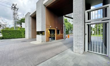 Casa en alquiler de 4 habitaciones en Huai Khwang, Bangkok