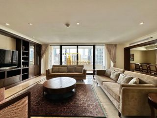 For rent 3 bedrooms condo in Pathum Wan, Bangkok