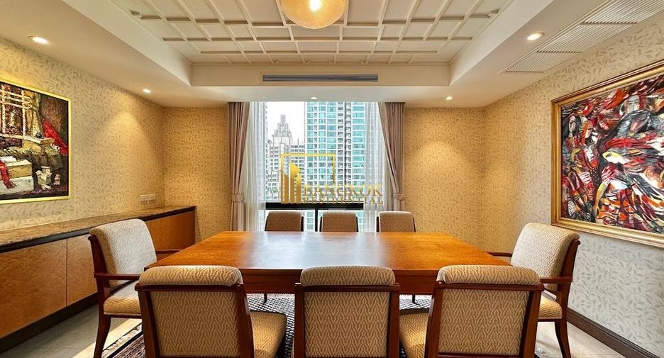 Wohnung zur Miete mit 3 Zimmer in Pathum Wan, Bangkok
