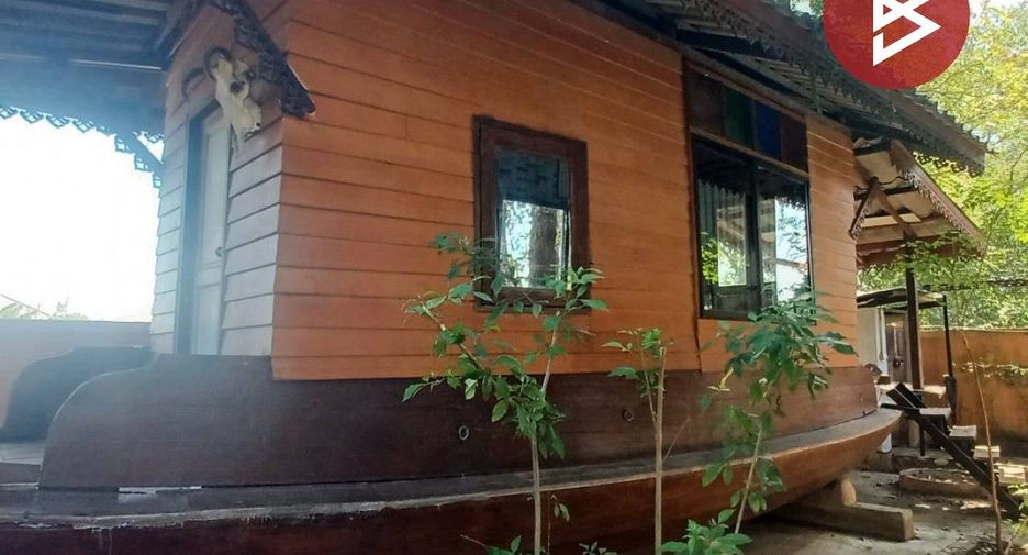 Casa en venta de estudio en Ban Lat, Phetchaburi