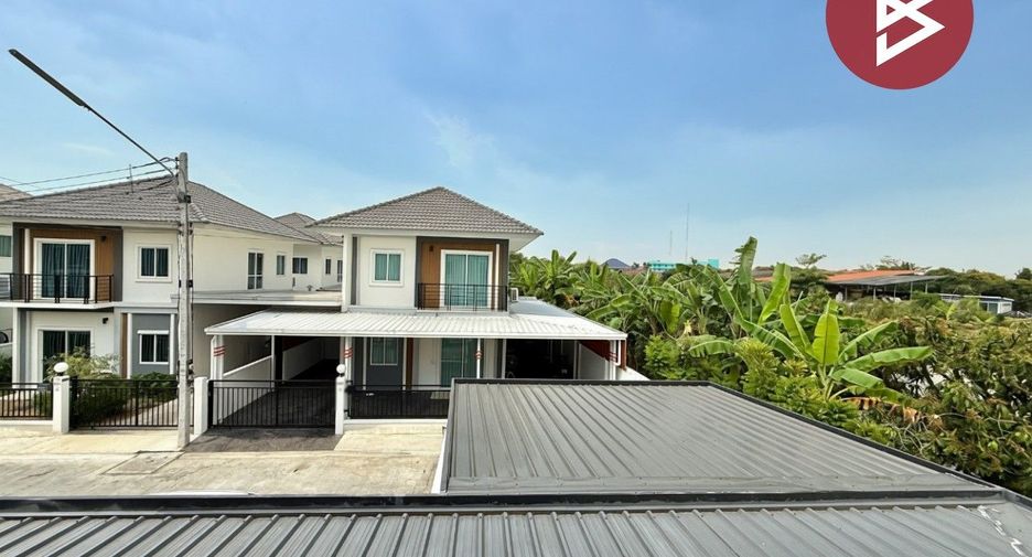 For sale 3 ベッドルーム house in Sam Phran, Nakhon Pathom