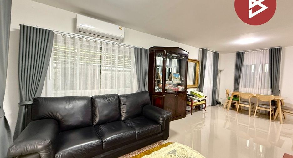 For sale 3 ベッドルーム house in Sam Phran, Nakhon Pathom