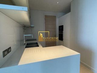 Condo en alquiler de 2 habitaciones en Pathum Wan, Bangkok