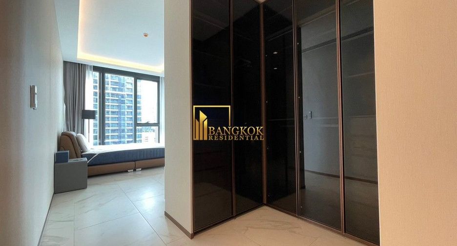 For rent 2 bedrooms condo in Khlong Toei, Bangkok