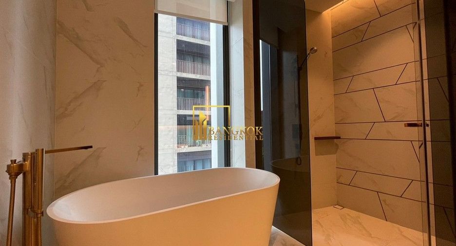 For rent 2 bedrooms condo in Khlong Toei, Bangkok