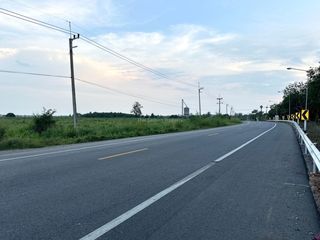 À vendre terrain à Phanat Nikhom, Chonburi