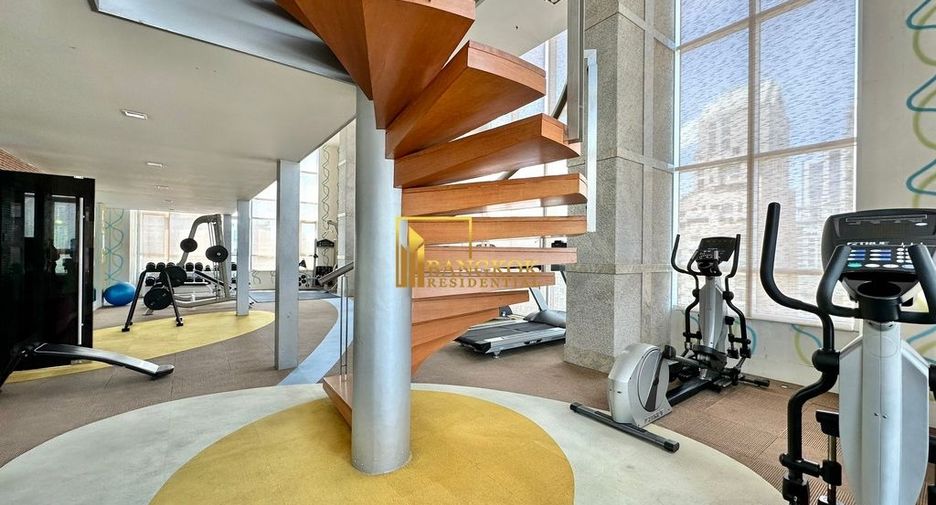 For rent 3 ベッドルーム serviced apartment in Pathum Wan, Bangkok