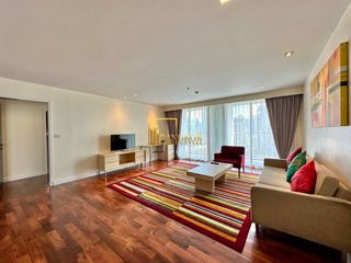 For rent 3 ベッドルーム serviced apartment in Pathum Wan, Bangkok
