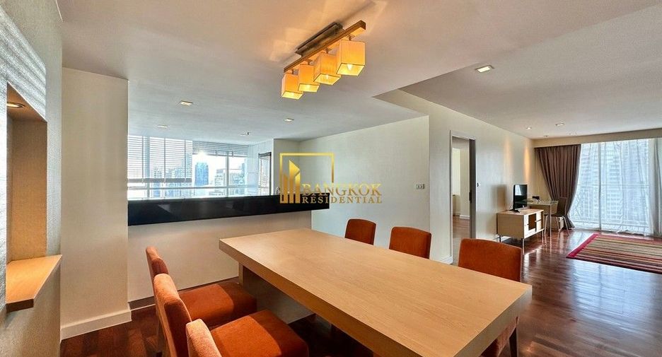 For rent 3 ベッドルーム serviced apartment in Pathum Wan, Bangkok