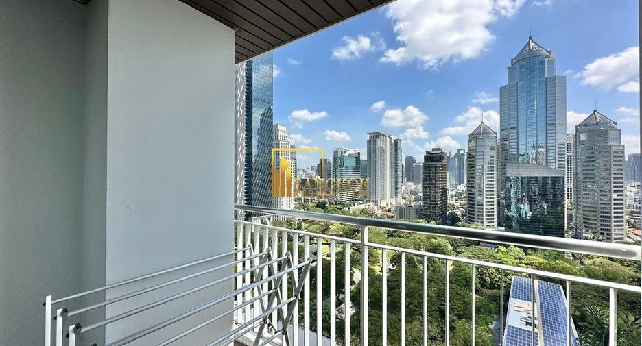 For rent 3 ベッドルーム serviced apartment in Pathum Wan, Bangkok