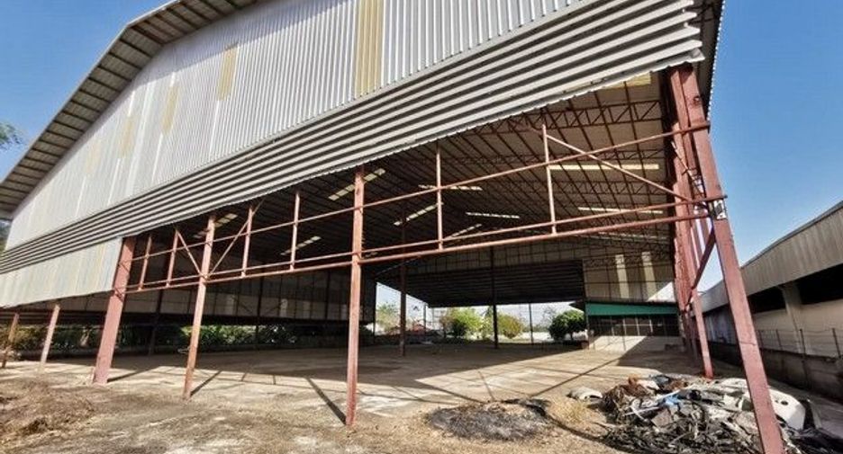 Продажа 1 кровать склад в Si Rattana, Sisaket