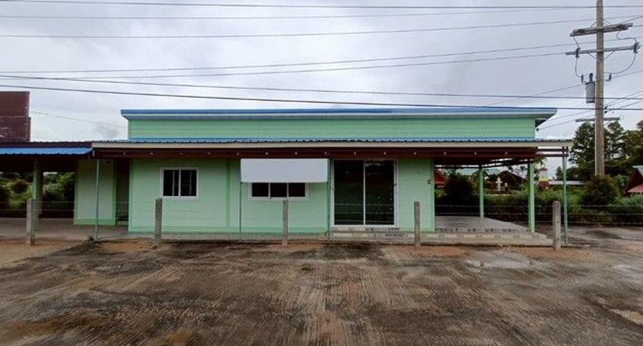 Haus zum Kauf mit 1 Zimmer in At Samat, Roi Et