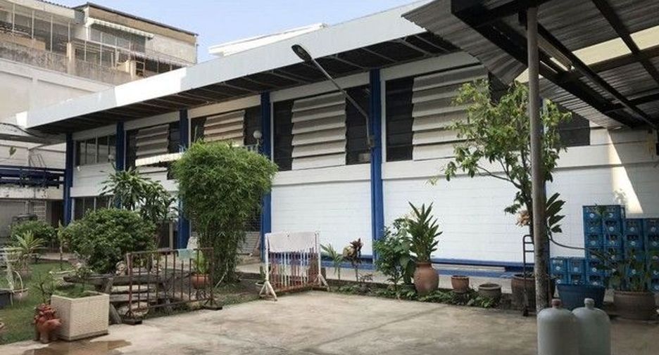 Lagerhaus zum Kauf mit 1 Zimmer in Chok Chai, Nakhon Ratchasima