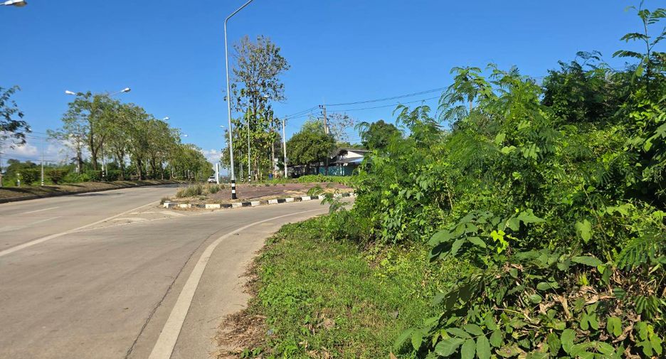 Grundstück zum Kauf in Mueang Uttaradit, Uttaradit