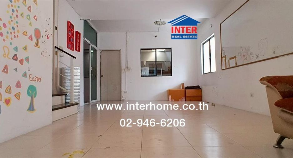 For sale 3 ベッドルーム townhouse in Khlong Luang, Pathum Thani