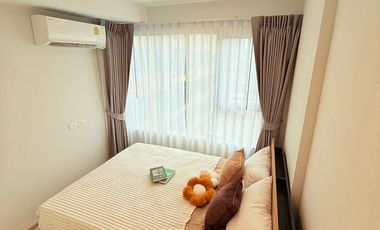 Condo en alquiler de 2 habitaciones en Phra Khanong, Bangkok