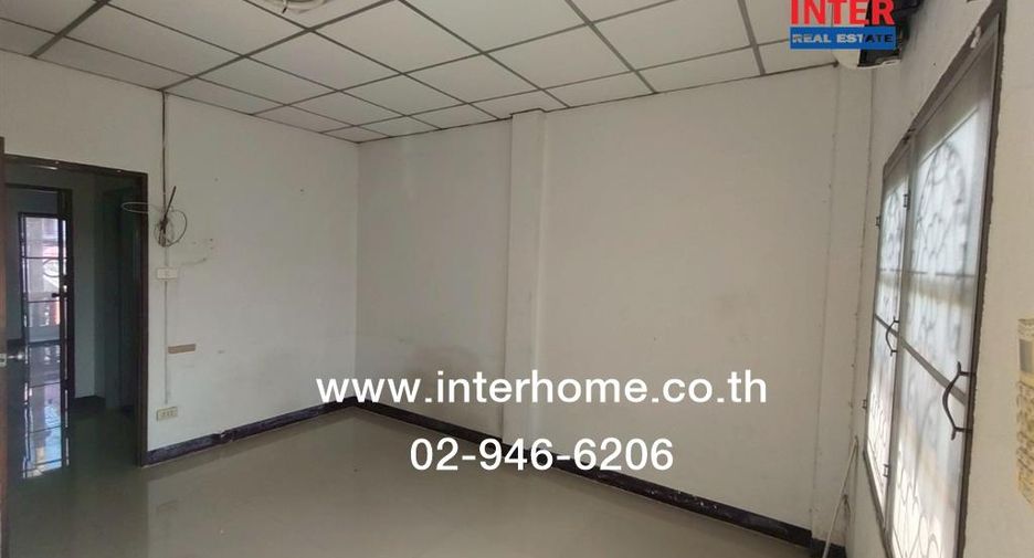 For sale 2 bedrooms townhouse in Sai Mai, Bangkok