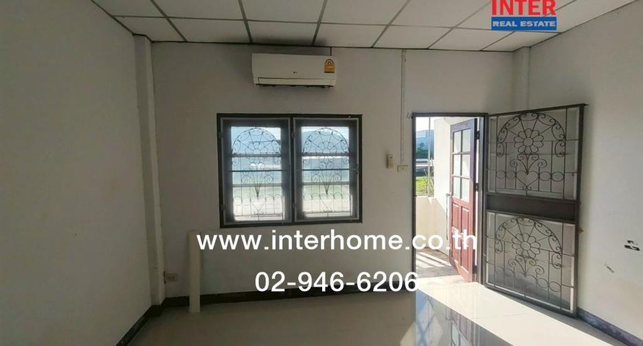 For sale 2 bedrooms townhouse in Sai Mai, Bangkok