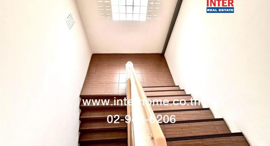 For sale 23 bedrooms apartment in Lat Phrao, Bangkok
