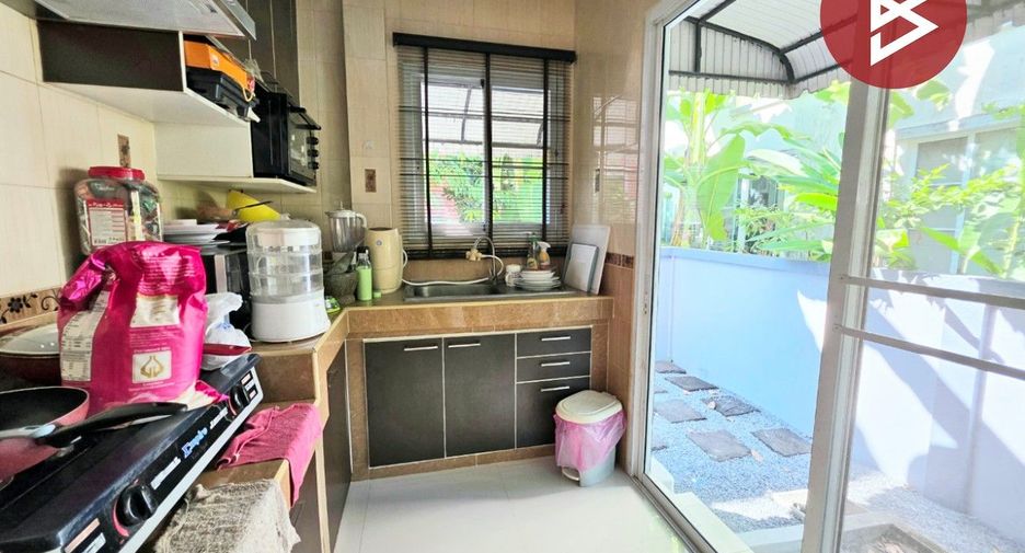 Casa en venta de 3 habitaciones en Min Buri, Bangkok
