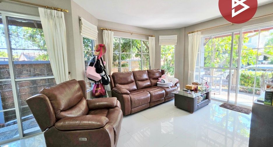 Casa en venta de 3 habitaciones en Min Buri, Bangkok