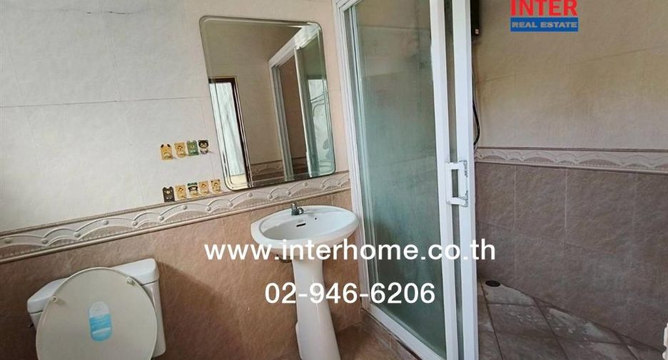 Local comercial en venta de 2 habitaciones en Chom Thong, Bangkok
