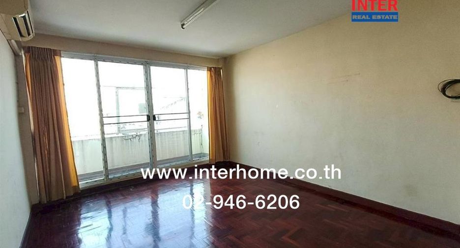 Local comercial en venta de 2 habitaciones en Chom Thong, Bangkok